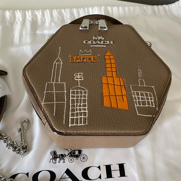 Coach X Jean Michel Basquiat Hexagonal Crossbody - Picture 10 of 10